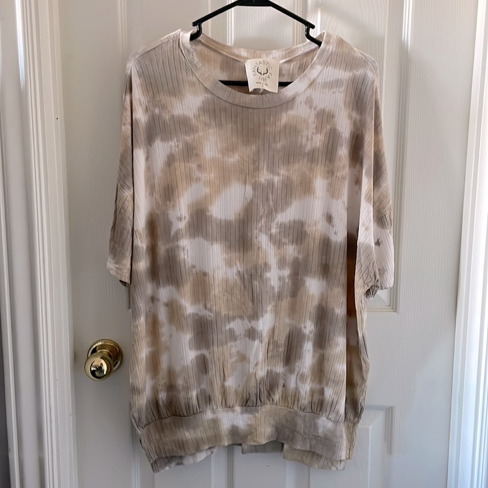 Fantastic Fawn Womens Blouse